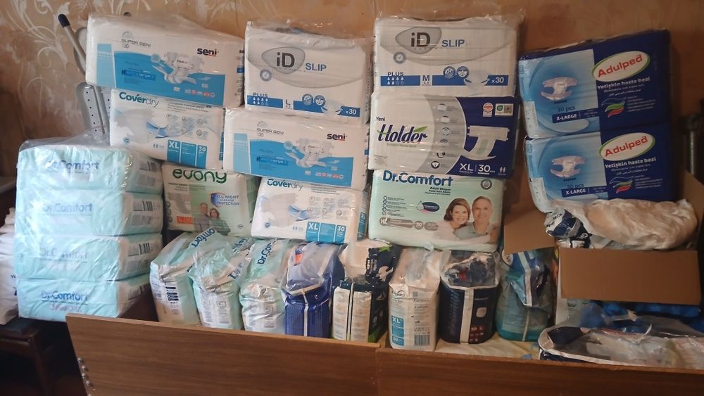 Продам памперсы,10 гр н.за штуку