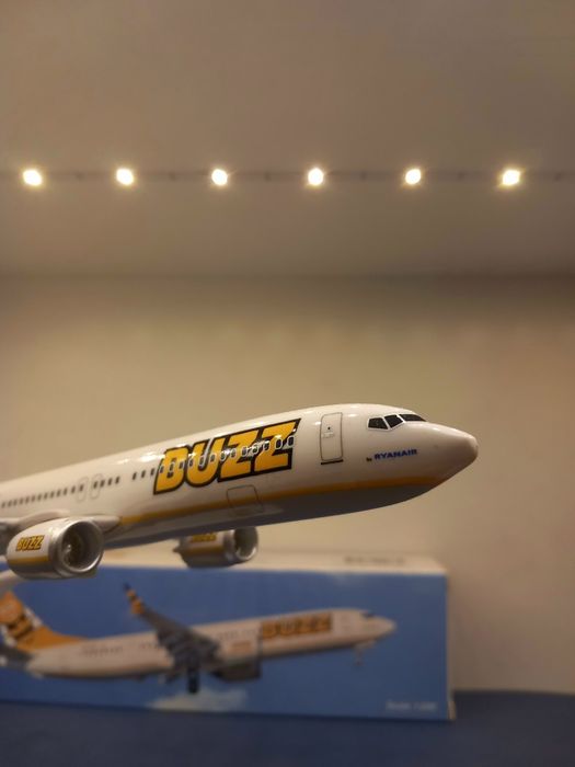 Model samolotu Buzz Boeing 737 Max 8 1:200