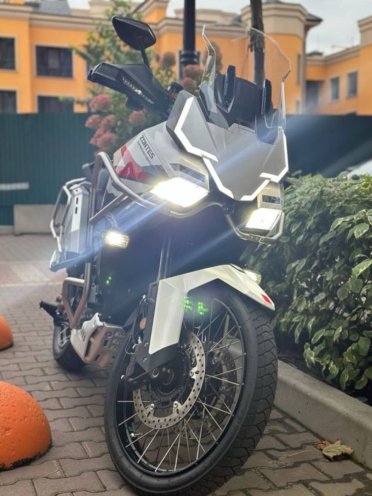 Мотоцикл Zontes 703f 21/18 на гарантии