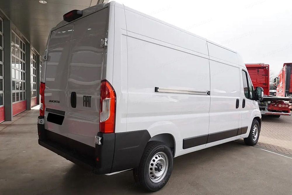 Fiat Ducato Maxi L3H2 aut 2.2 140KM  Wzmocnione zawieszenie !! Plastikowe listwy ochronne !! Kołpaki !!