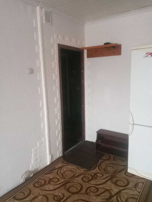 Здаю кімнату в гуртожитку Азербайджанська 8а