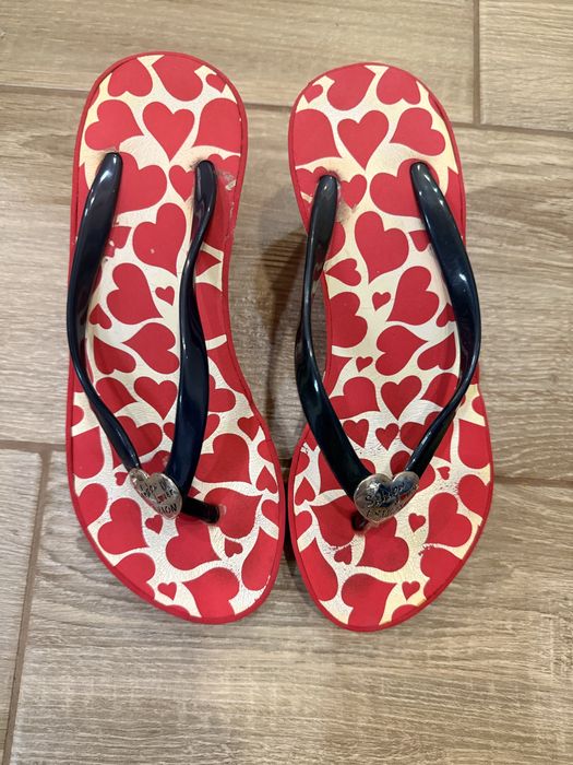 Шльопанці жіночі на платформі  червоні