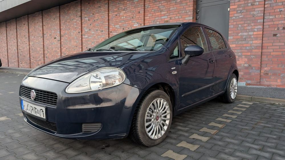 Grandę Punto / 5 drzwi / 1.4 benzyna / zero rdzy / czarny dach /