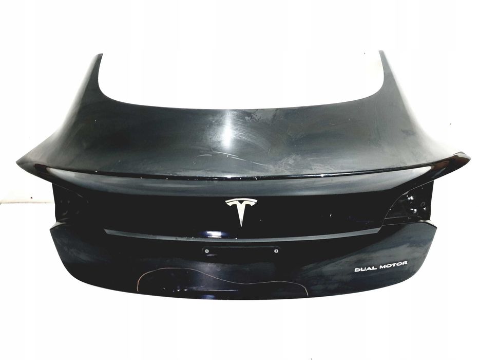 Tesla Model 3 кришка багажника ляда - рестайл дорестайл