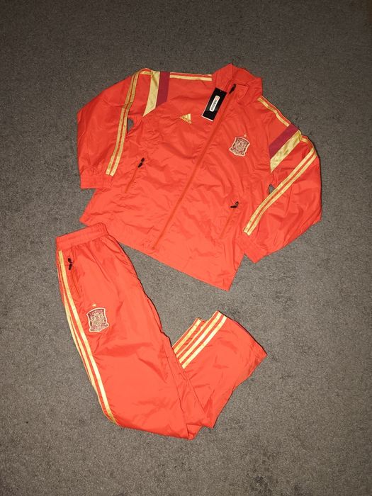 Новий спортивний костюм adidas (збірна іспанії / spain) з бірками!
