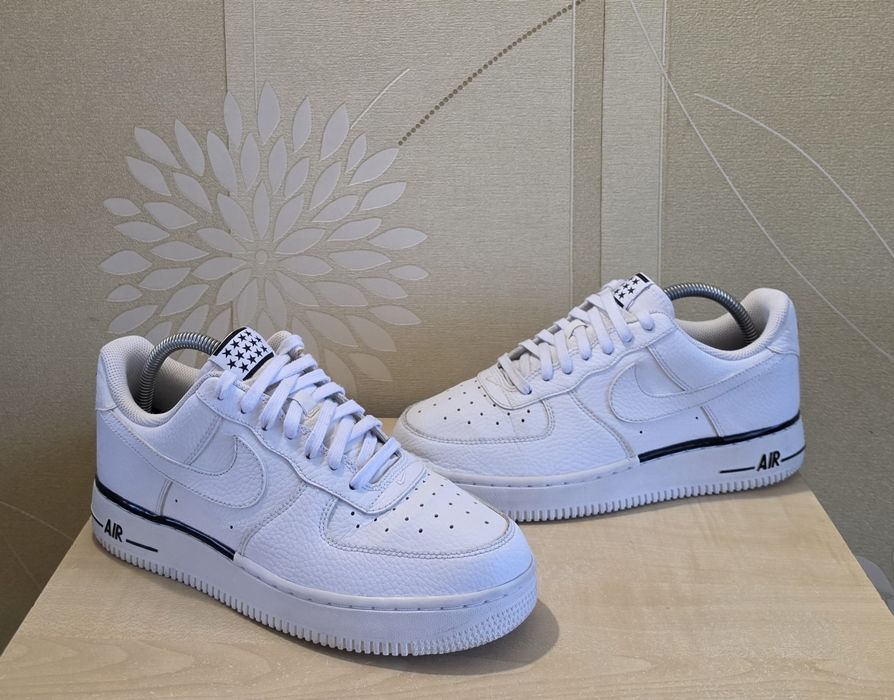 Чоловічі кросівки Nike Air Force 1 07 Low оригінал розмір 40
