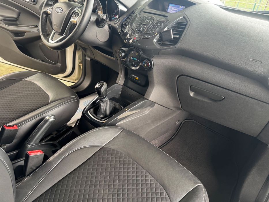 Ford EcoSport 1.0 EcoBoost TITANIUM