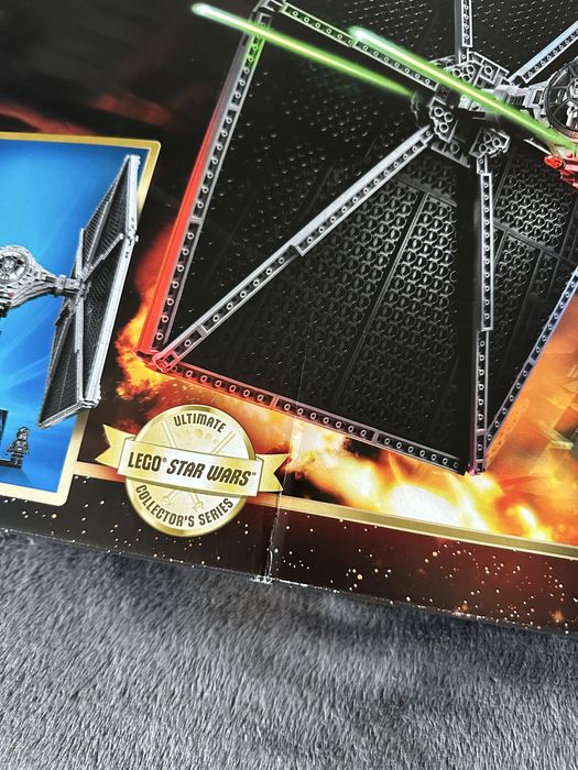 LEGO Star Wars 75095 TIE Fighter UCS