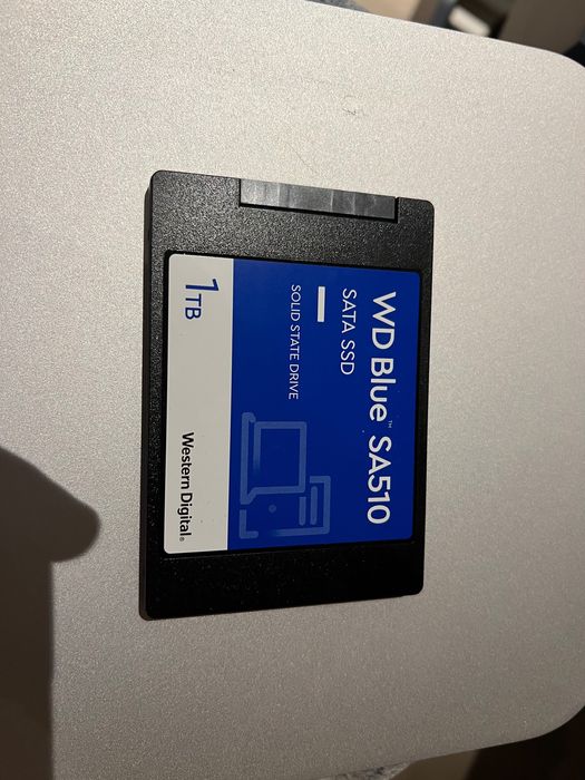 Hub z dyskiem 1TB do iMac mini satechi