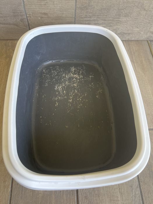 Кошачий лоток стан б/у