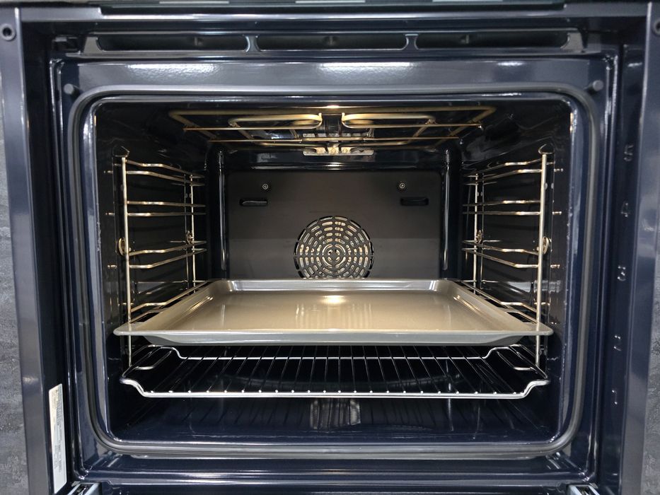 Духова шафа з Пароваркою Bosch 8series Укр.мова