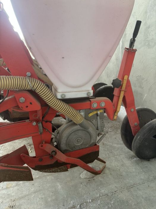 Продам сівалку пропашну Гаспардо SP8R70 Gaspardo