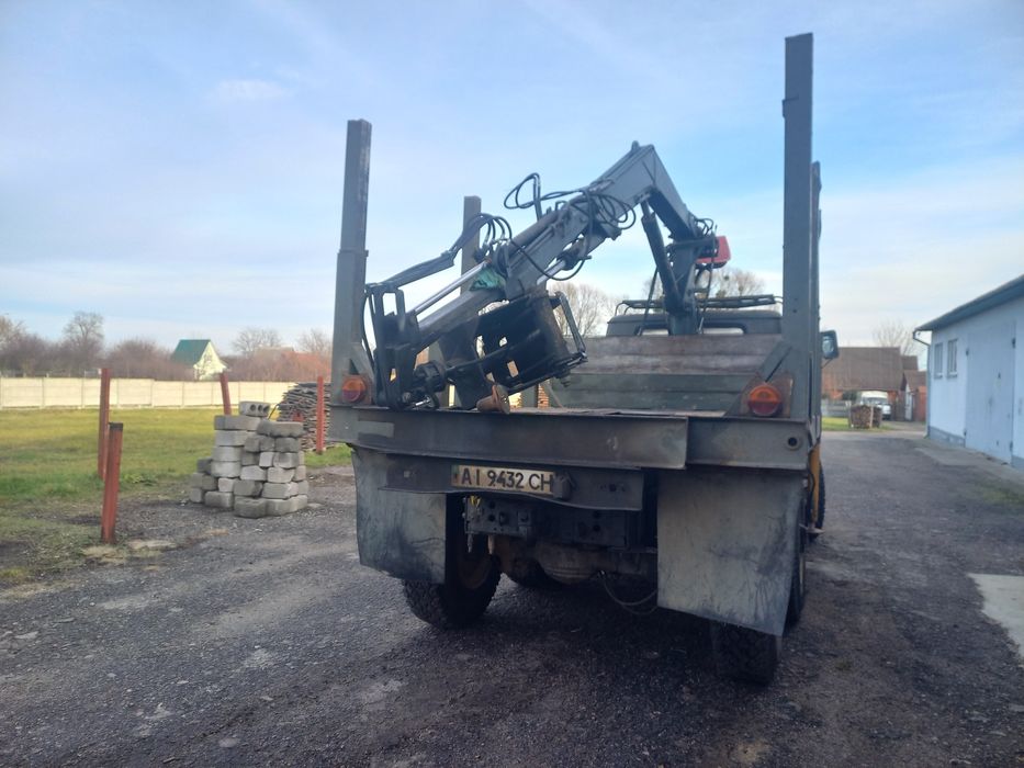 Продам ЗІЛ 131 ЛІСОВОЗ-Е з манипулятором.