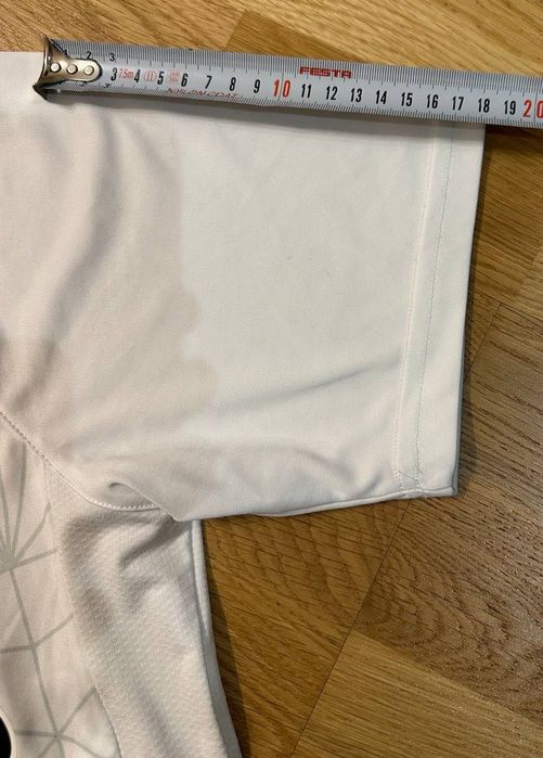 Футболка ФК «Саутгемптон» сезону 2022-23 від Hummel