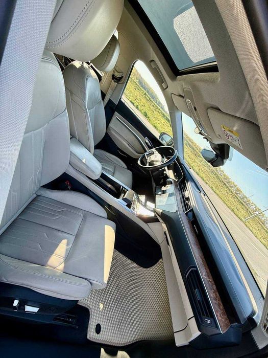 Audi e-tron 2019