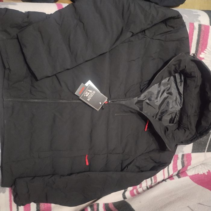 Чоловіча весняні куртки