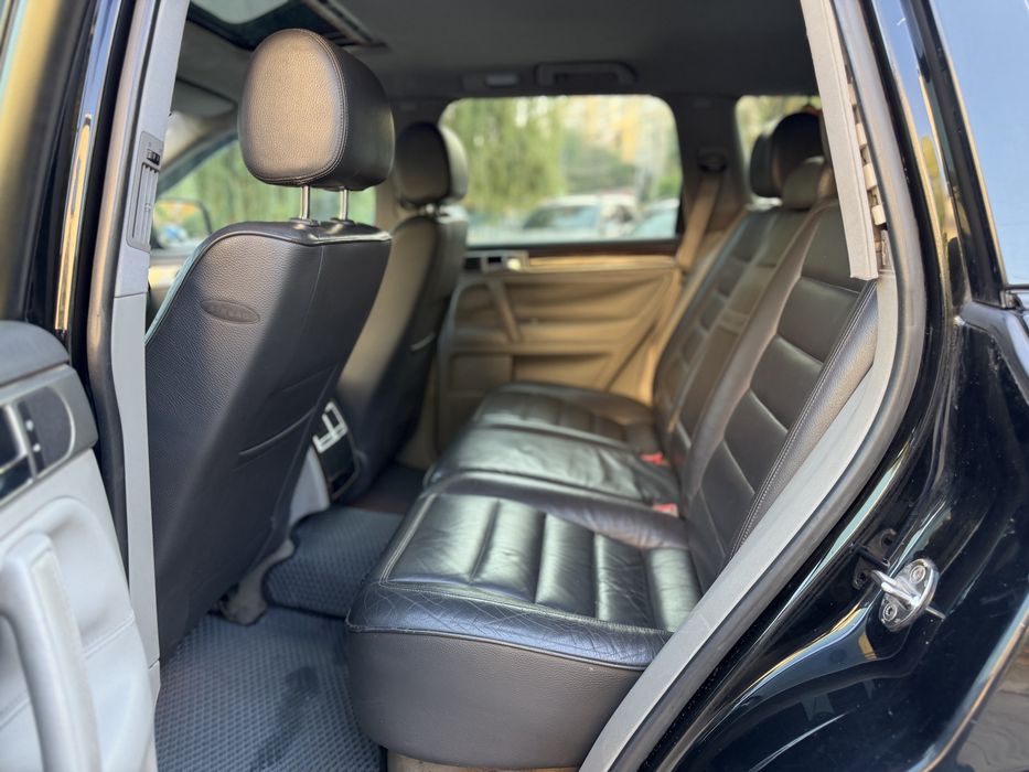 Продам Volkswagen Touareg Turbo Diesel