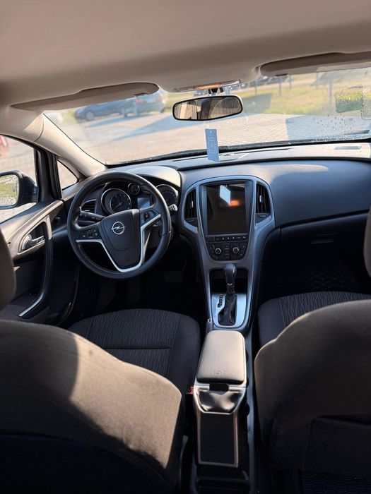 Opel Astra J Sport Tourer 2015 r