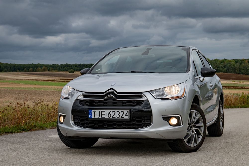 DS Automobiles DS 4