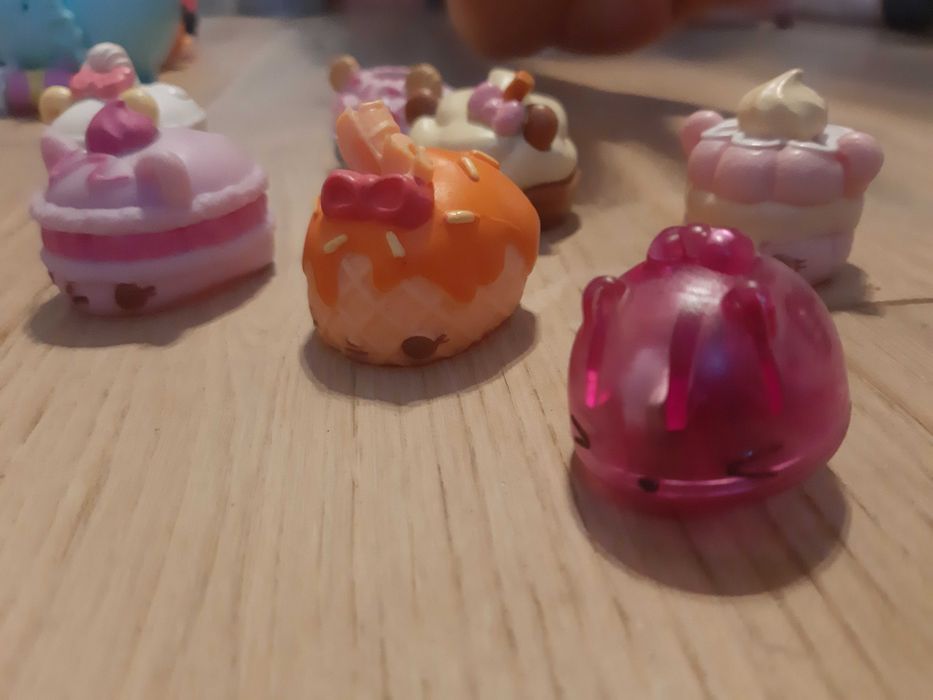 zestaw zabawek Num Noms