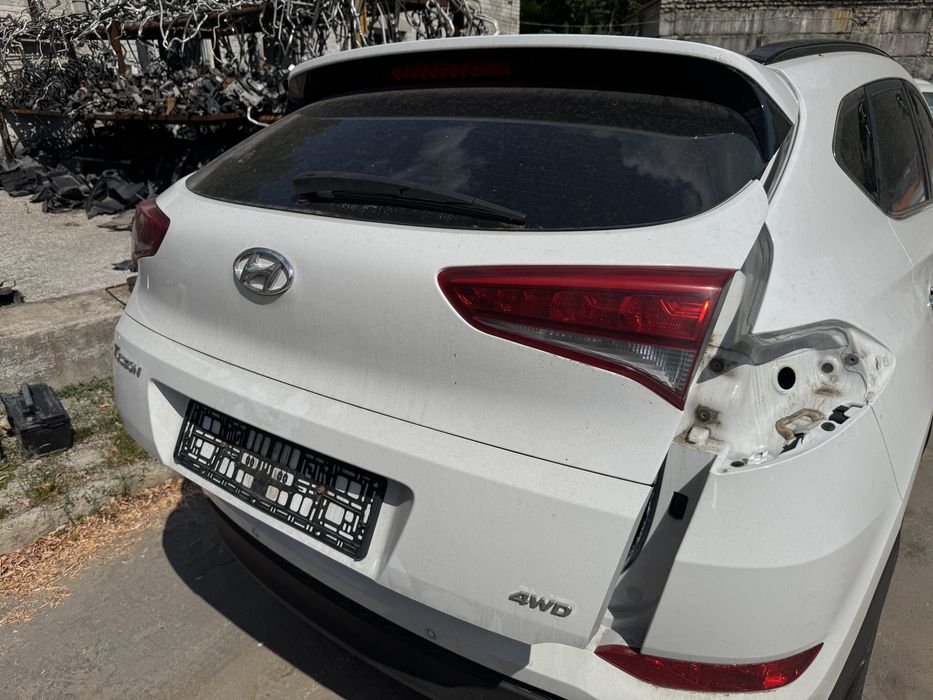 Ляда в сборе/Голая Hyundai Tucson TL 2015-2018