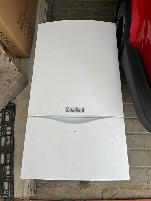 Gazowy piec do centralnego ogrzewania  podgrzewacz wody Vaillant Atmo