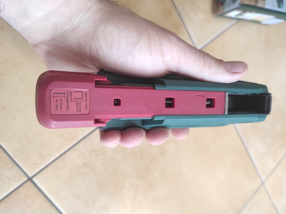 Степлер акумуляторний НІМЕЧЧИНА Parkside PAT 4 D6 аккумуляторный