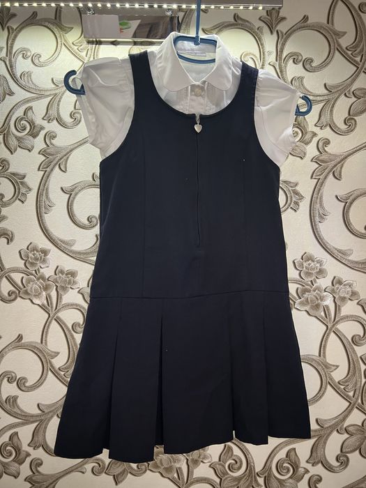 Сарафан и рубашка next school 128 р школьная форма