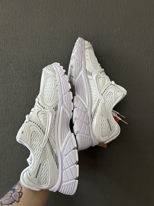 Жіночі кросівки преміум якості Nike V5 RNR