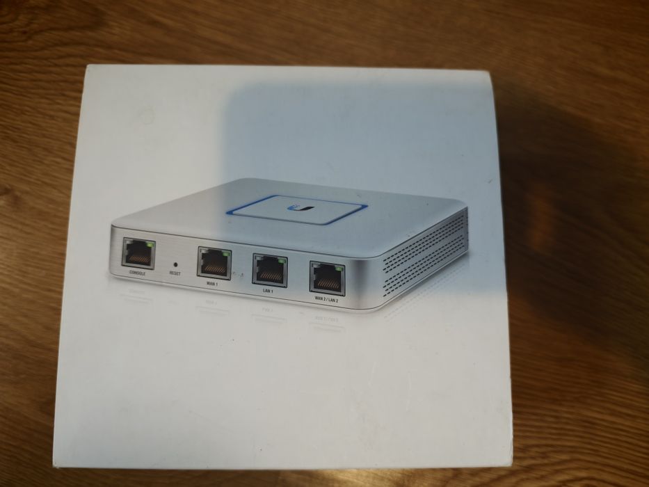 Unifi USG + cloud key