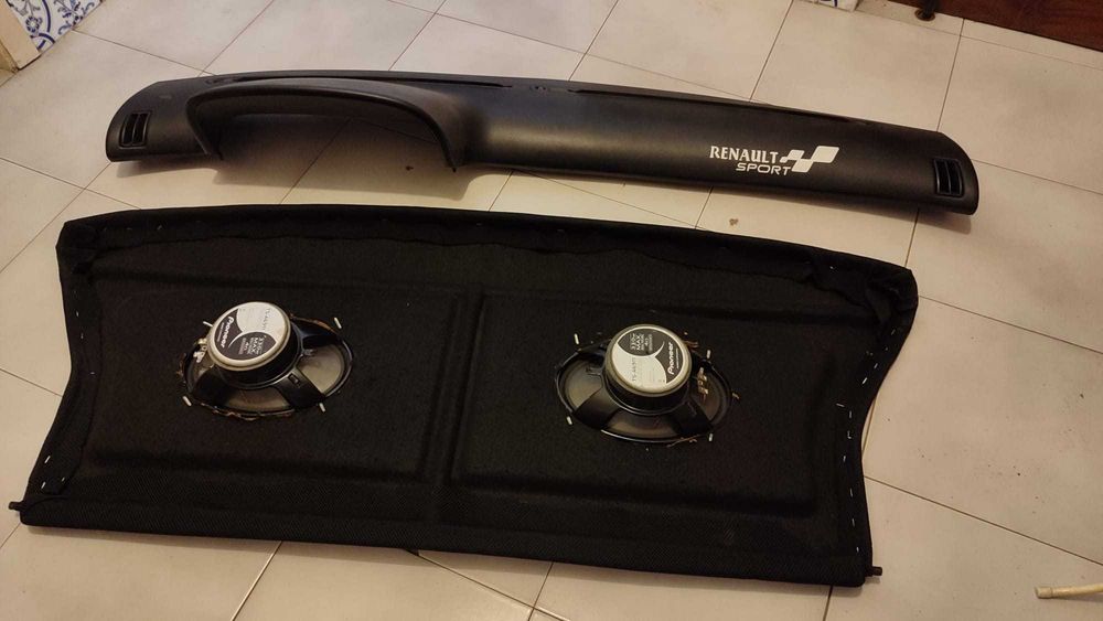 Tablier + Chapeleira com Colunas Ovais Renault Clio I (Chippie 1997)