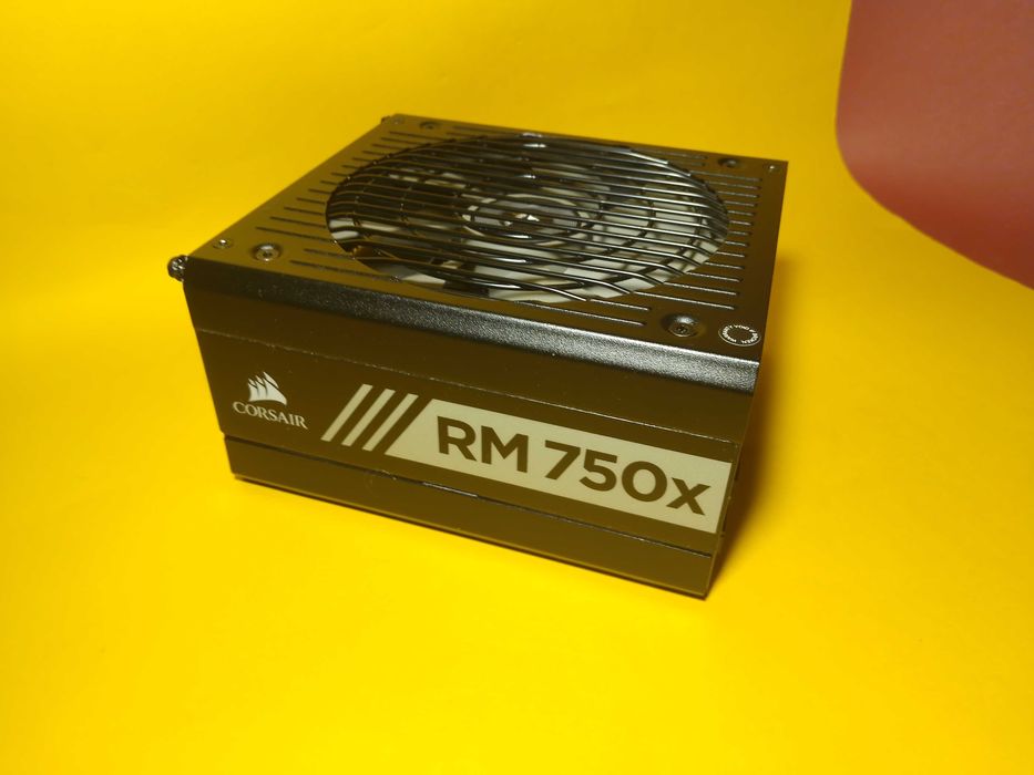 Блок Питания CORSAIR 750 W GOLD 80 PLUS ИДЕАЛ Японские Конденсаторы