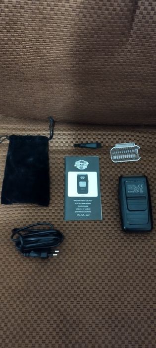 Máquina de barbear e rapar Roadster Captain Cook