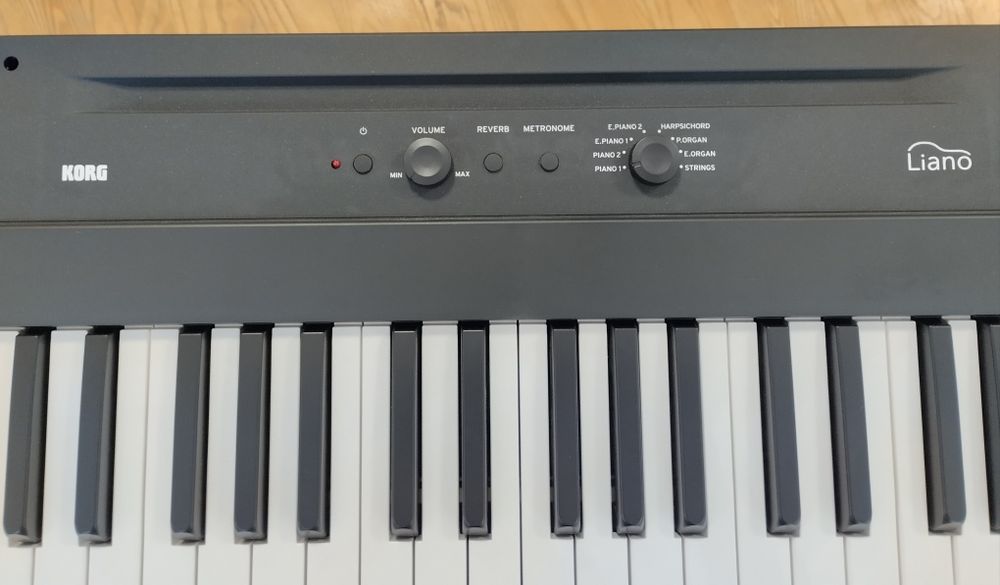 Piano digital Korg Liano