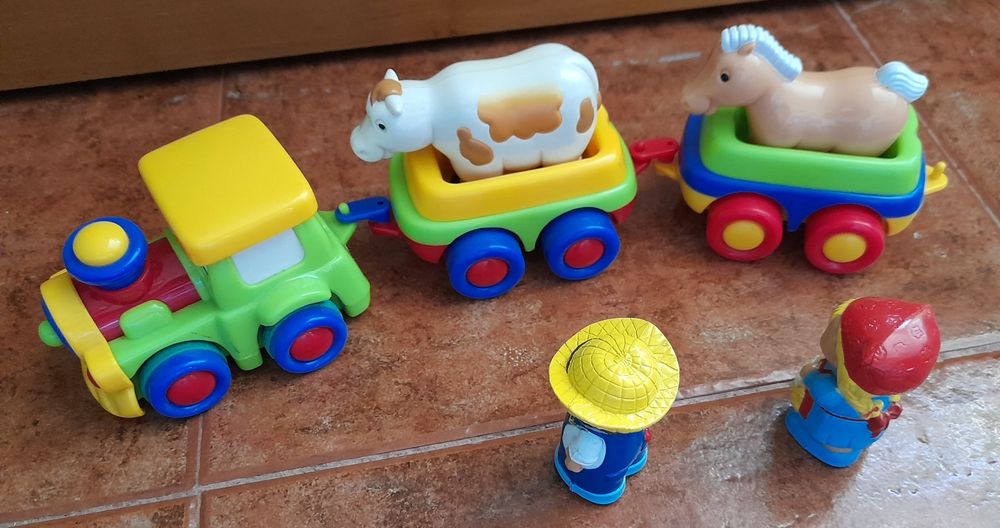 Comboio com animais da quinta 3+