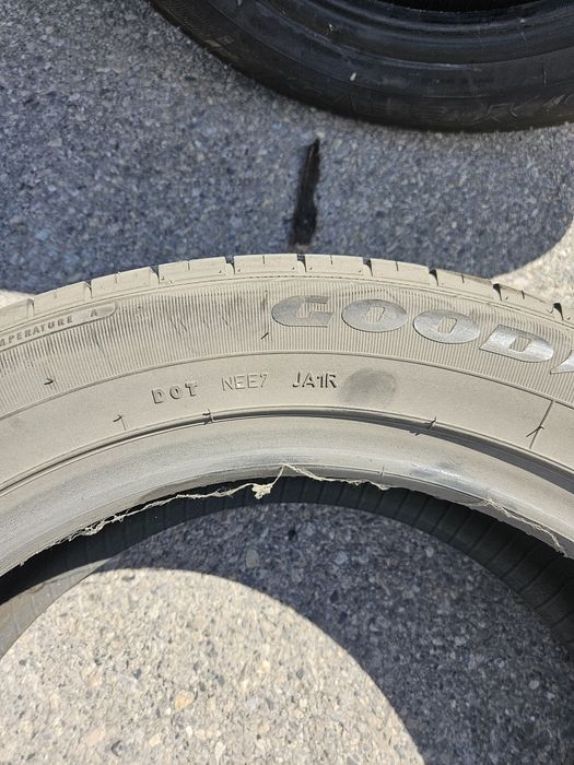 Opony 4 szt Good Year Excellence 235/55/R19 7mm

6mm