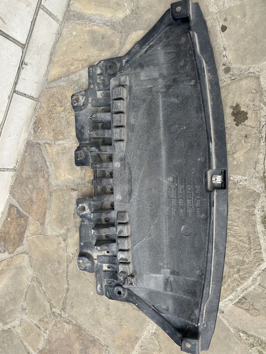 Продам захисний кожух двигуна A2135200200