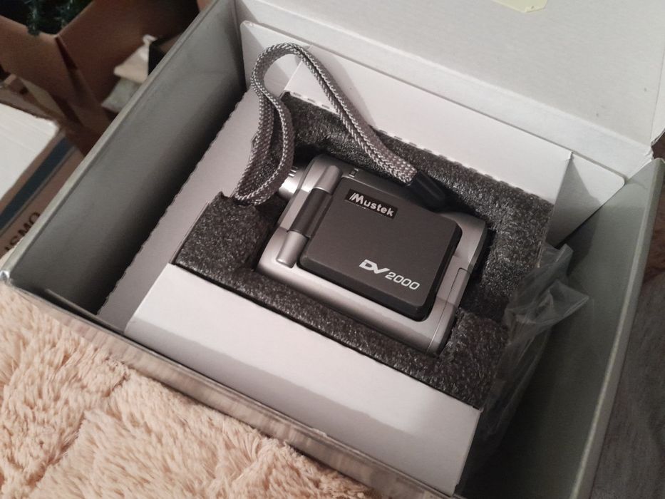 Máquina / Câmara Digital Vintage Mustek DV 2000 (Com Caixa)