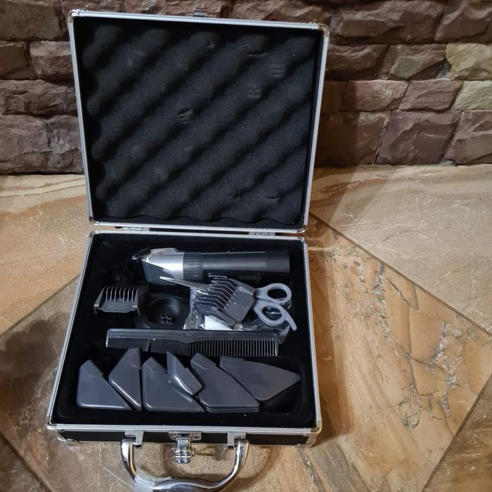 Машинка доя стрижки Remington HC5810