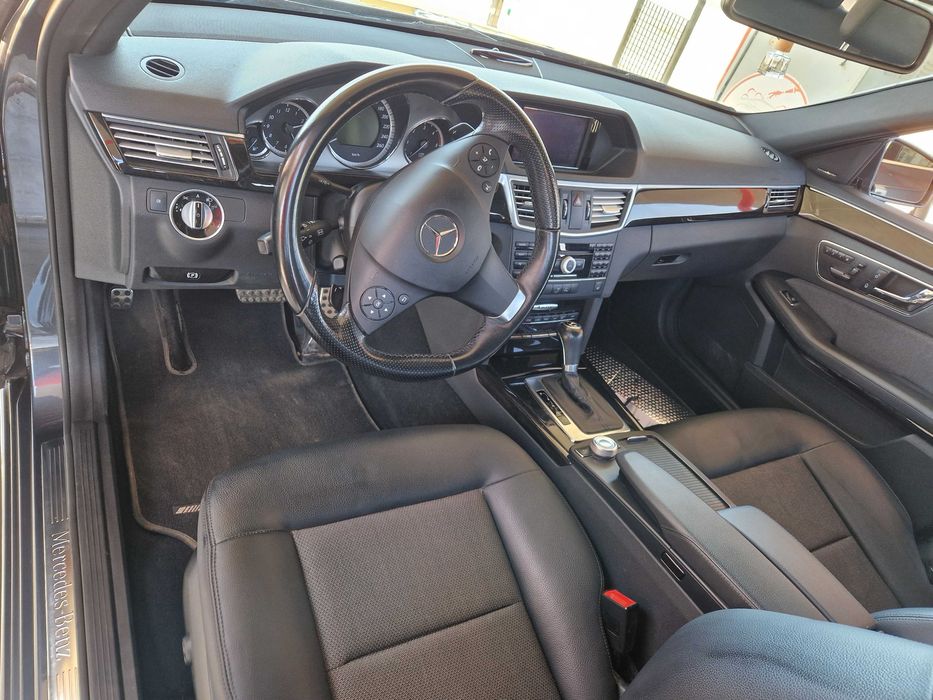 Mercedez-Benz 2011