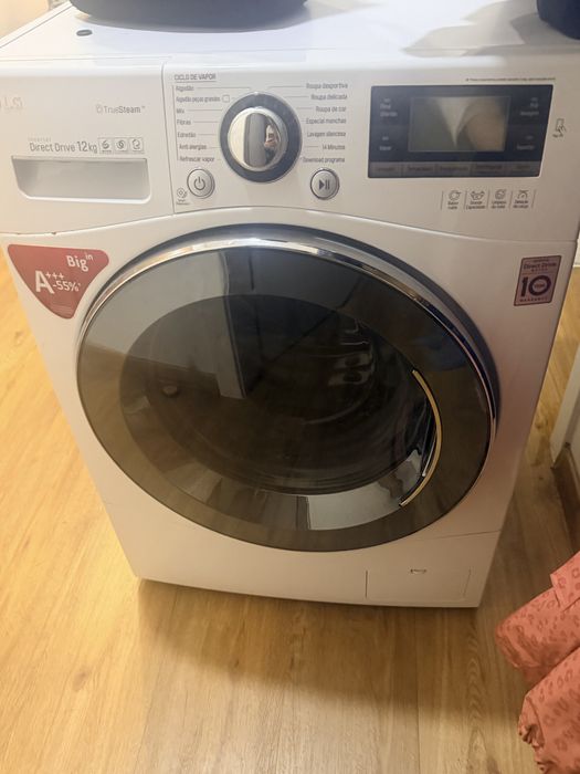Máquina de lavar roupa LG 12 kg