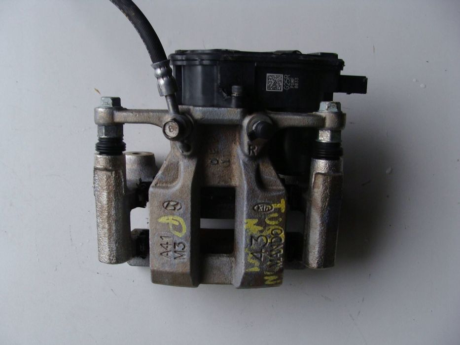 zacisk hamulcowy prawy tył hyundai tucson iv tucson v awd 4x4