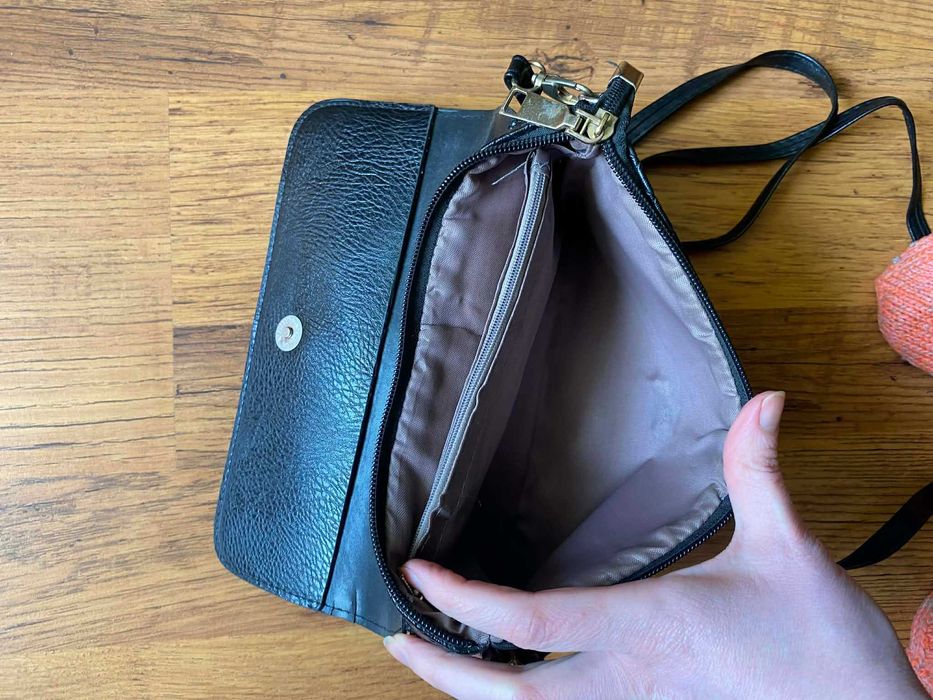 Сумка клатч чорний плетений