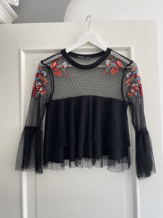 Bluzka siateczkowa damska czarna bershka elegancka