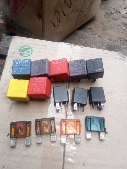 Блок управління свічок накала Рено Лагуна.