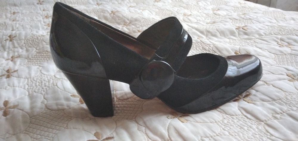 Туфлі Clarks, нові