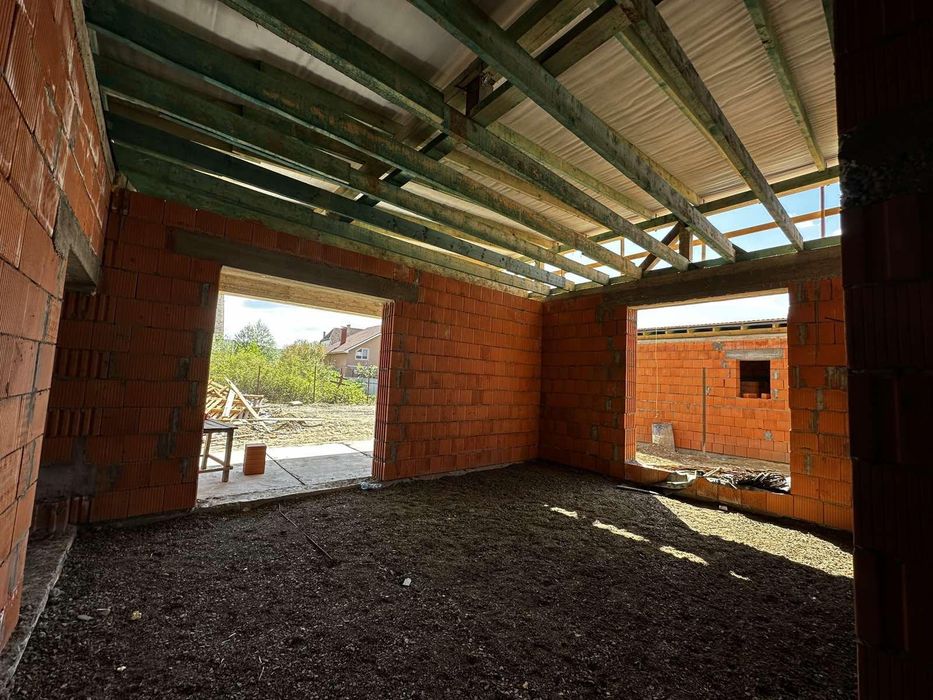 Продаж 4 кімнатного будинку в районі Підлипники