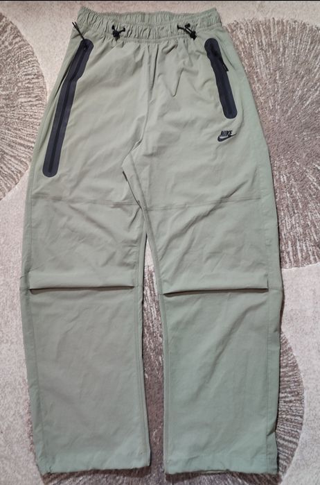 Штани Nike tech Woven