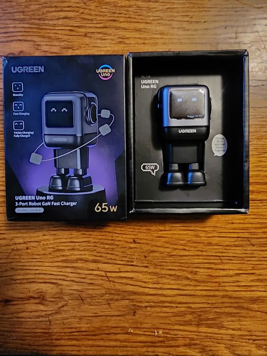 Зарядное устройство  Ugreen Uno RG  GaN Fast Charger 65W.