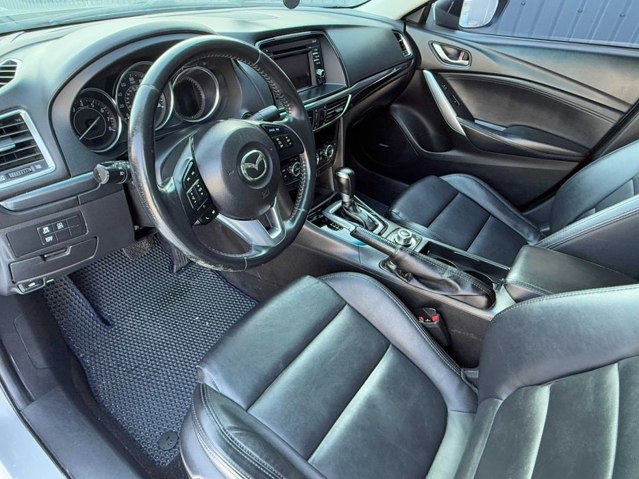 Mazda 6 2014 гарний стан